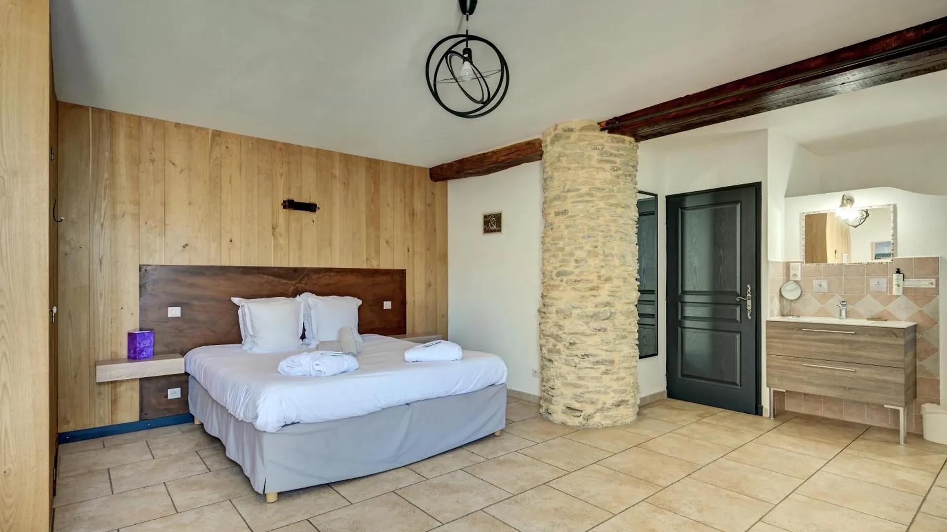 Clos Saint-Michel Resort & Spa Malaucene France
